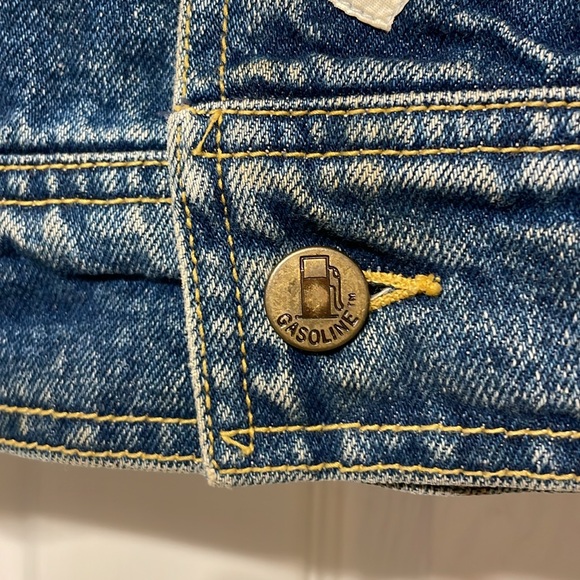 Jean jacket with patchwork - Picture 6 of 7